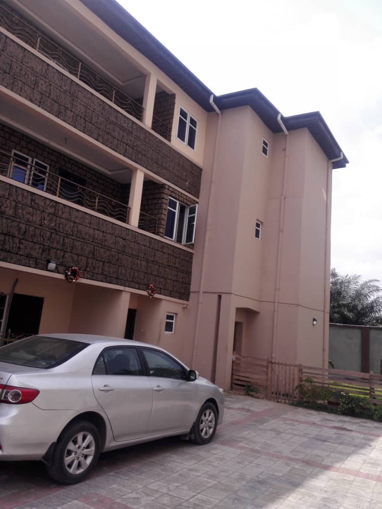 Hotel 30Rooms for sale at Olokunla, after LBS, Lekki expressway